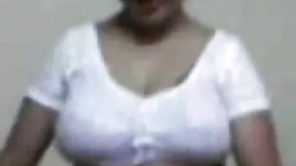 Wanita sepatu hak tinggi download video bokep tokyo seksi erotis tungkai kaki menggoda menunggu